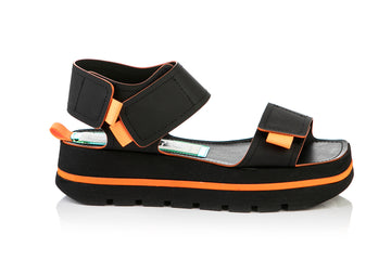 7530 Loriblu Sandals / Black